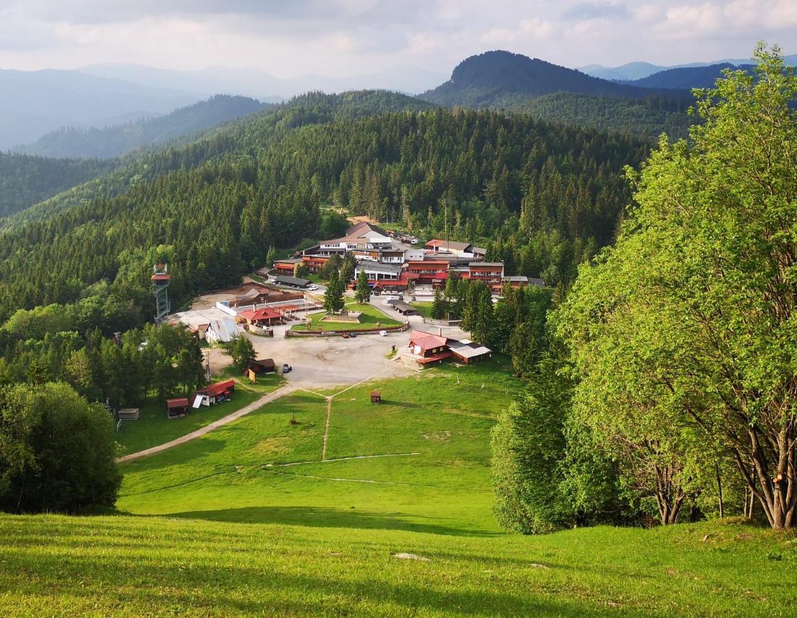 Hotel Sachticka Banská Bystrica Dış mekan fotoğraf