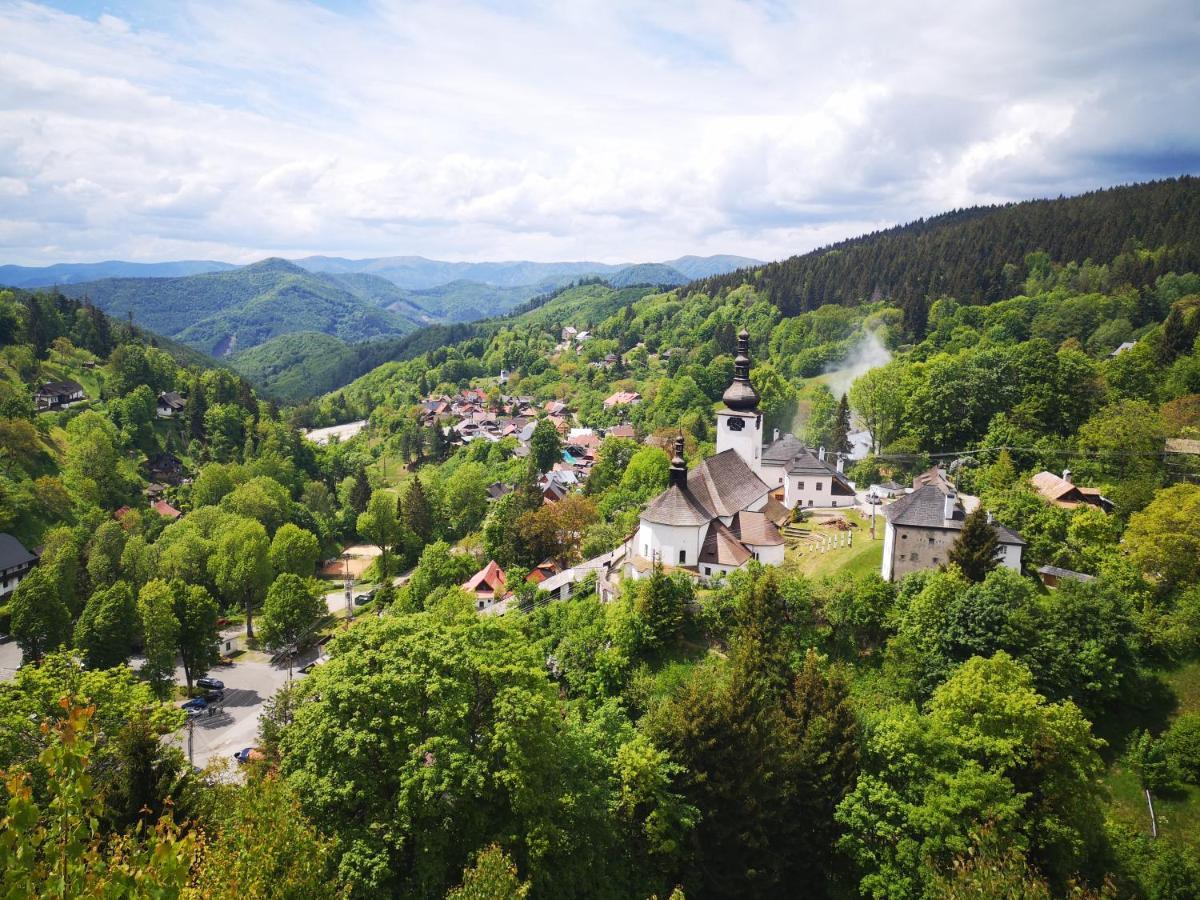 Hotel Sachticka Banská Bystrica Dış mekan fotoğraf
