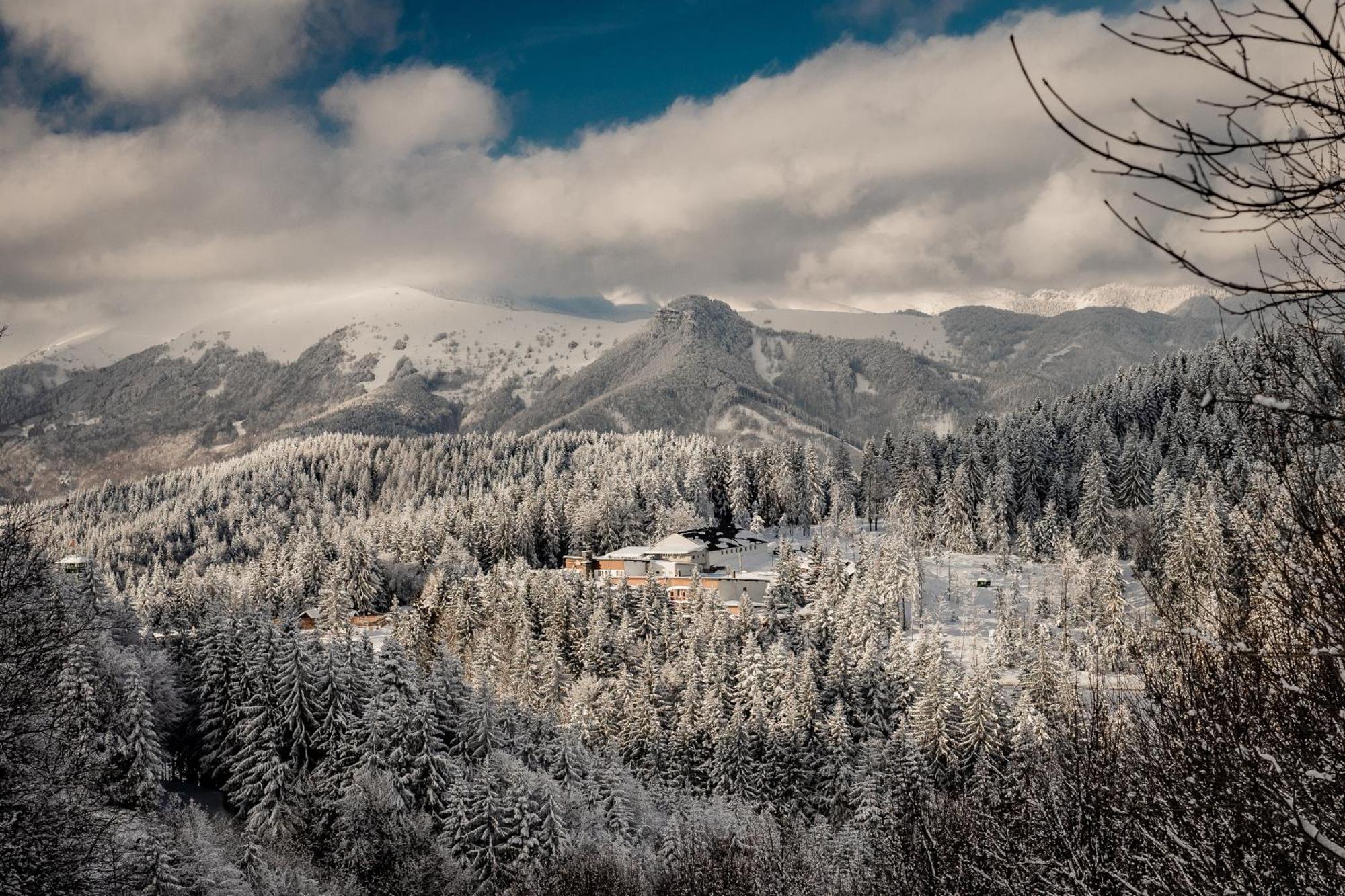 Hotel Sachticka Banská Bystrica Dış mekan fotoğraf