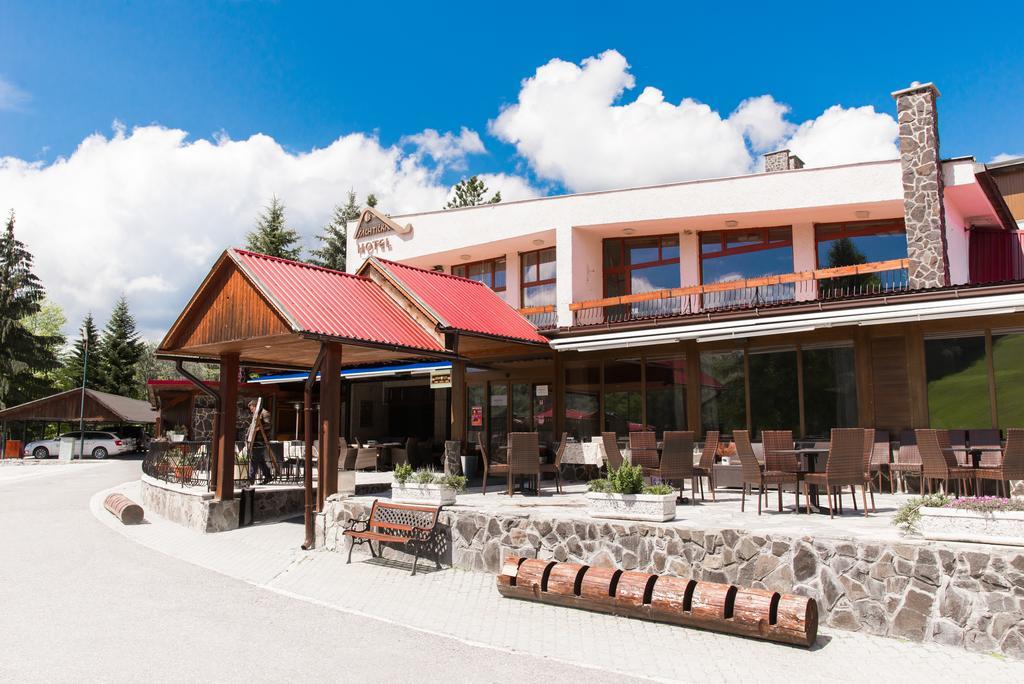 Hotel Sachticka Banská Bystrica Dış mekan fotoğraf